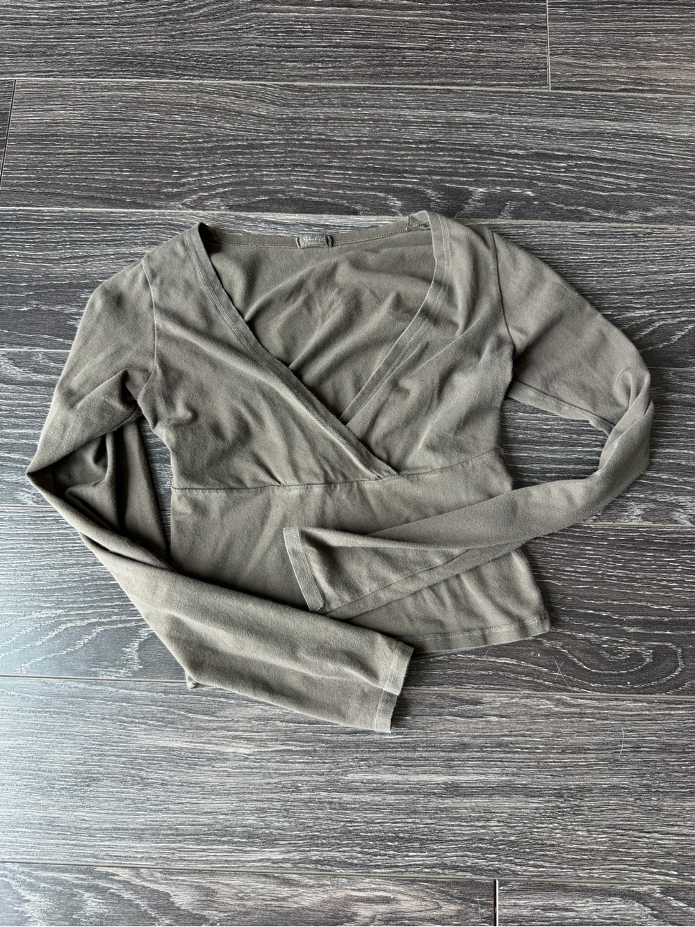 Brandy Melville Amara Long Sleeve Top